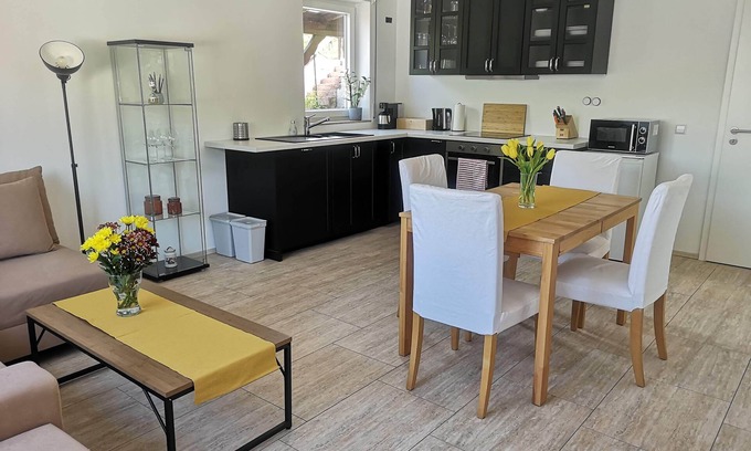 Leinsweiler Apartment | Vacation apartment "Sonnenberg"