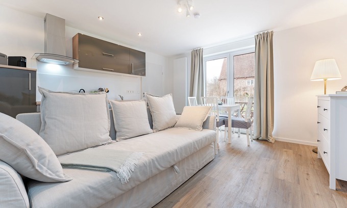 Grebin Apartment | Vacation apartment Henne with terrace in Grebin