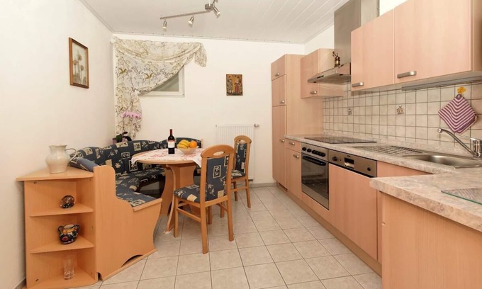Neuschoenau Apartment | Vacation apartment with 2 bedrooms incl. WLAN
