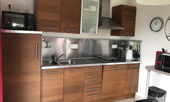 Lantic House | Vacation home 8 minutes from the beach. Perfect for a family!