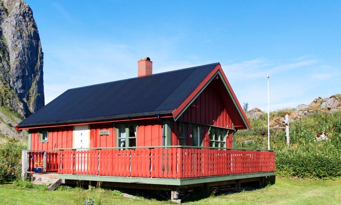 Vestvagøy House | Vacation home Eggum by Interhome