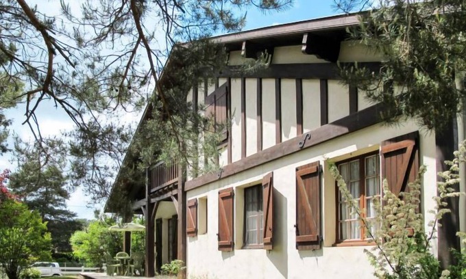 Linxe House | Vacation home Eucalyptus (LIX110) in Linxe - 6 persons, 3 bedrooms