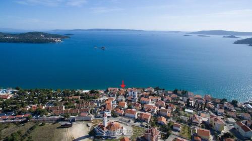 Seget Vranjica House | Vacation Home Mirjana