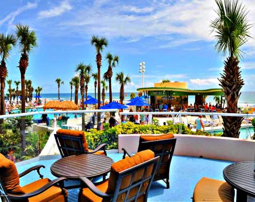 Daytona Beach Apartment | Vacation in Comfort and luxury - 2BR Oceanview - Wyndham Ocean Walk Resort 2332-0