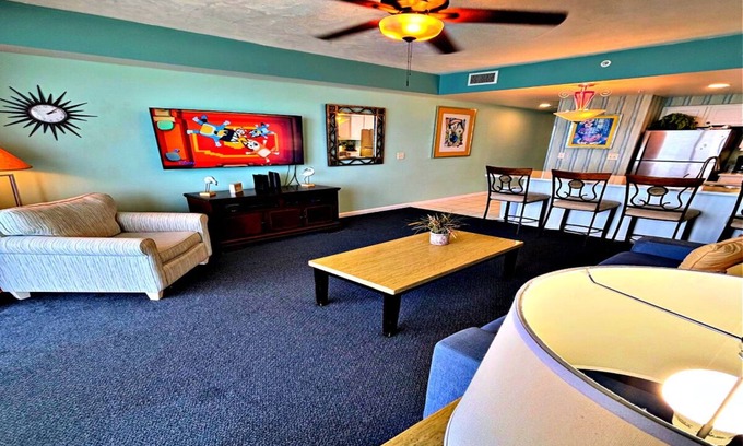 Kingston Condo | Vacation in Resort Luxury 1BR Direct Oceanfront Wyndham Ocean Walk Resort/1302