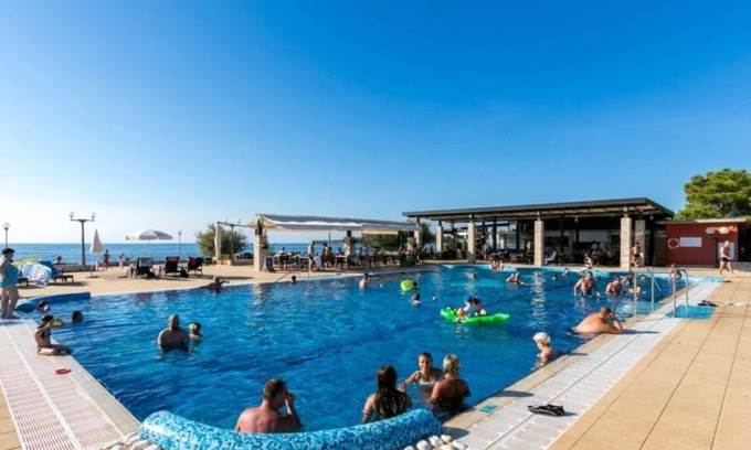 Monterol Apartment | Vacation resort Amfora Apartment Premium Family for 7 persons