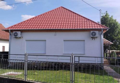 Balatonkeresztur Apartment | Valentina apartman