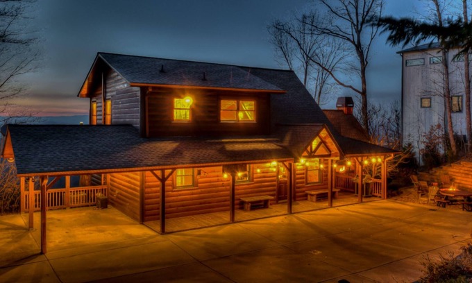 Blue Ridge Cabin | Valhalla View by Escape to Blue Ridge