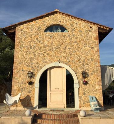 Camaiore Villa | Valuable rustic Tuscan swimming pool, breathtaking view of Camaiore