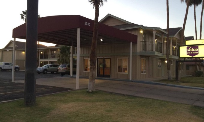 El Centro Hotel | Value Inn & Suites
