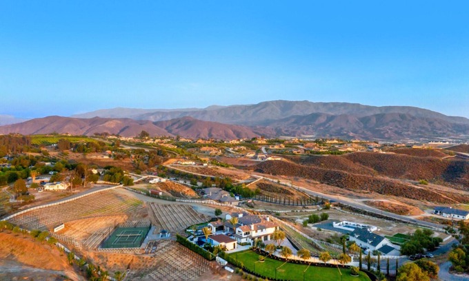 Temecula Resort | Vaquero by Fieldtrip | Modern Wine Country Resort