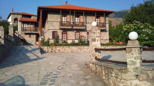 Agios Germanos Hotel | Varnous Hotel