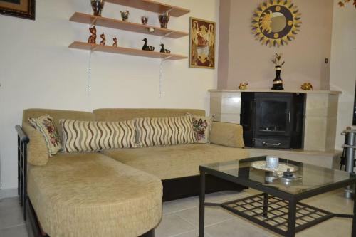 Nea Michaniona Apartment | Vasiliki's cosy house