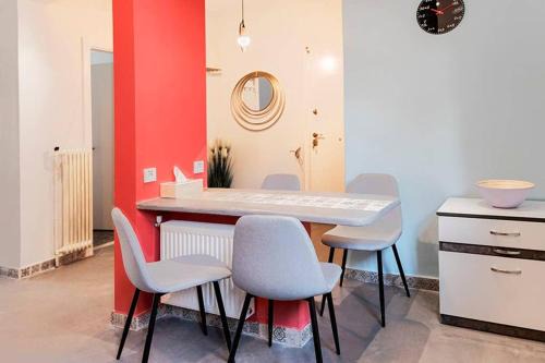 Petralona Apartment | Vasilis Thissio Petralona 3d floor 55sqm