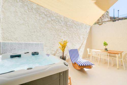 Vauban Apartment | Vauban, Notre Dame de la Garde, 3 chambres, terrasse, jacuzzi
