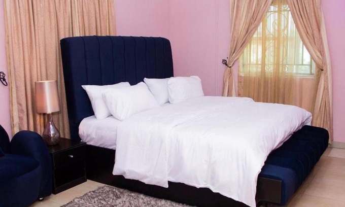 Lekki Phase 1 Apartment | VelvetRose Cottage