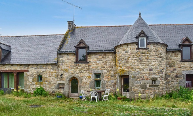 Begard House | Venez profiter de vos vacances dans ce vieux manoir à la campagne.