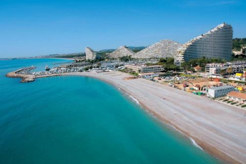 Villeneuve Loubet Beach Apartment | Venus - Climatisé - Marina Baie des Anges
