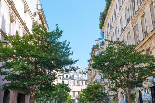 Saint-Gervais Apartment | Very Central Studio Apartment for 2 in Paris