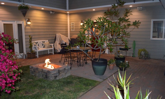 Santa Ana Heights House | Very Large Quiet 1 Bed/1 Bath Private Apt.- Newer w/Many Amenities Near Beaches