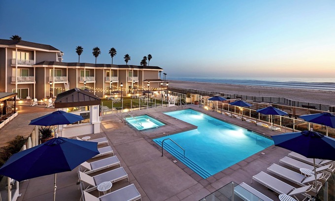 Downtown Hotel | Vespera Resort on Pismo Beach, Autograph Collection