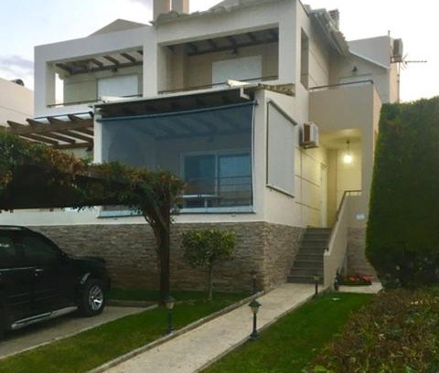 Kato Diminio House | VF House