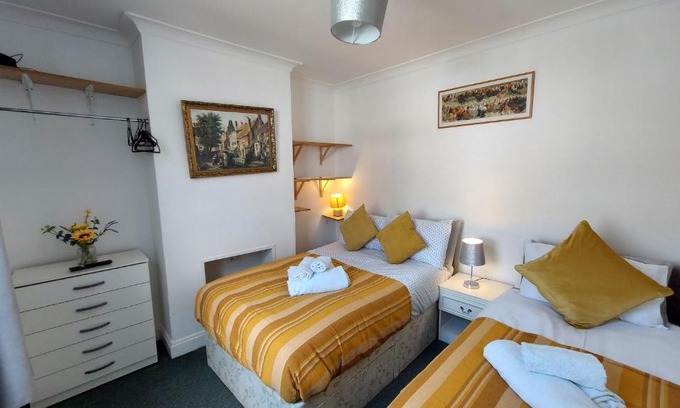 Gillingham Apartment | Victoria Heights- Great For Long & Short stays!!!