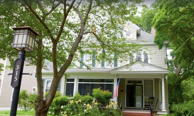 Cambridge House | Victorian Home In Historic West End