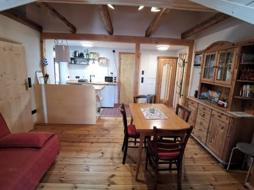 Pirna Apartment | Vielstubenhaus - Ferienwohnung Marie