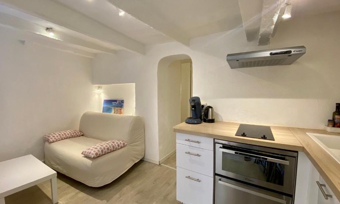Old Town Apartment | VIEUX NICE Le Saint Augustin MyNiceHome