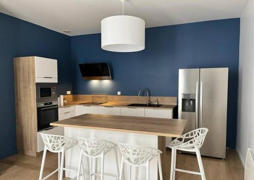 Beziers Apartment | Vigne et mer-Spacieux Appartement Haussmannien-2chambres-Wifi