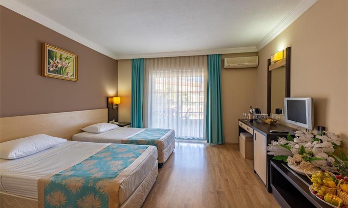 Kemer Hotel | Viking Nona Beach
