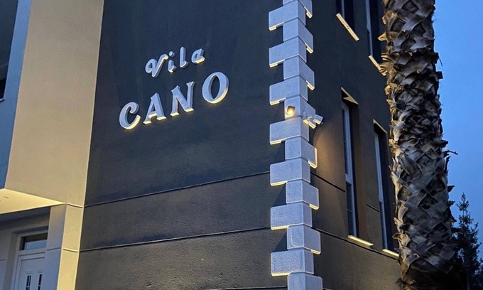 Durres Hotel | VILA CANO