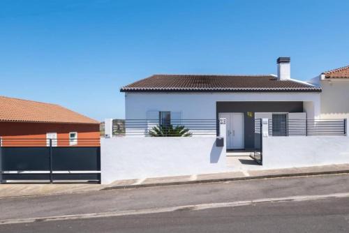 Rabo de Peixe Apartment | Vila da Pesca House