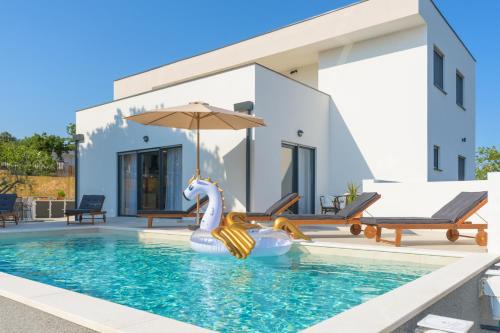 Vintijan Villa | Vila Hana