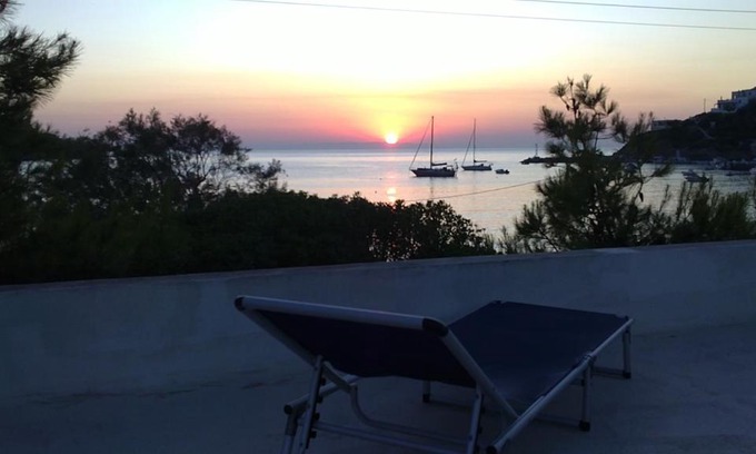 Kini House | VILA INSPIRATION - ON KINI BEACH