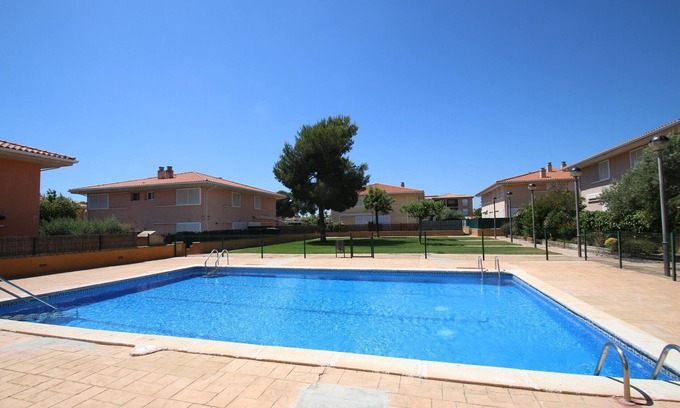 Miami Platja Ski Chalet | Vila Romana 16-10