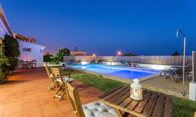 Luz Bed & Breakfast | Vila Sta Teresinha Suites