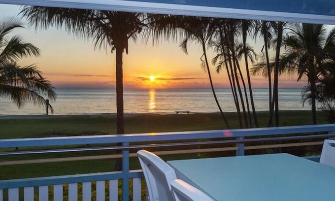 Brisbane Waterfront Villa | Villa 21 - Renovated & highly recommended