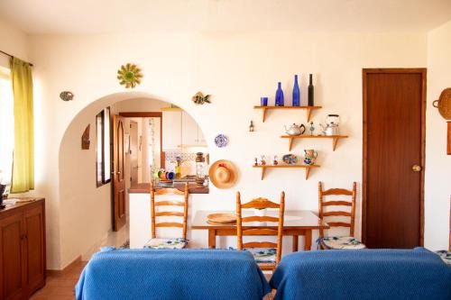 Competa House | Villa Alegre y Olé
