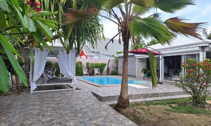 Sainte-Anne Villa | Villa Almeida à 500m de la plage