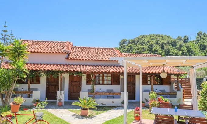 Achladies Apartment | Villa Amy