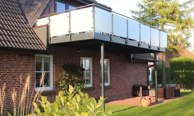 Lemkendorf Apartment | Villa an der Au - Ferienwohnung Leuchtturm