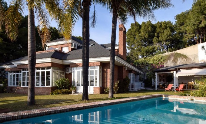 Malaga-Este Bed & Breakfast | Villa Antumalal B&B