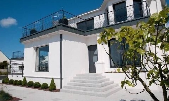 Roscoff Villa | Villa at the foot of water with sauna and Jacuzzi ...