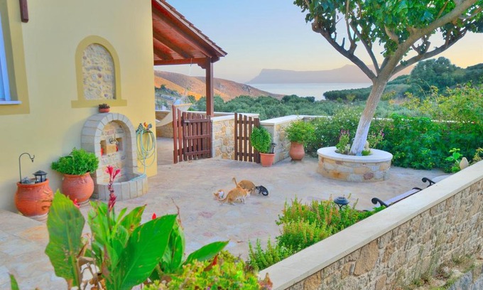 Kaliviani Villa | Villa Athina