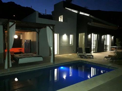 Candelaria Villa | VILLA Atlantico Views