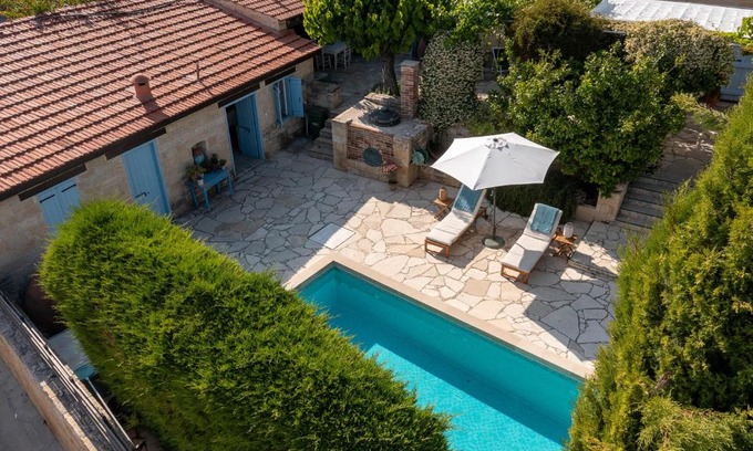 Pachna Villa | Villa Avgoustis