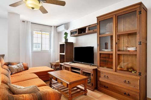 Conil de la Frontera City Center Apartment | Villa azorin Conil solo familias