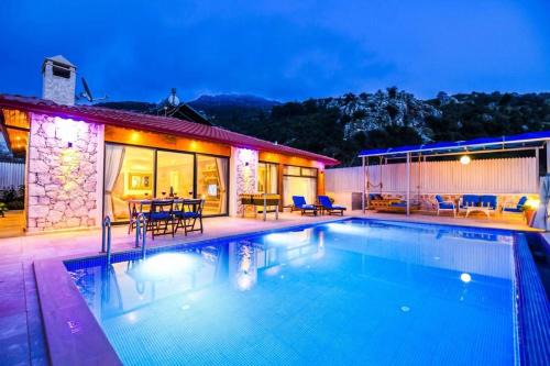 Islamlar Villa | Villa Büşra / Kalkan